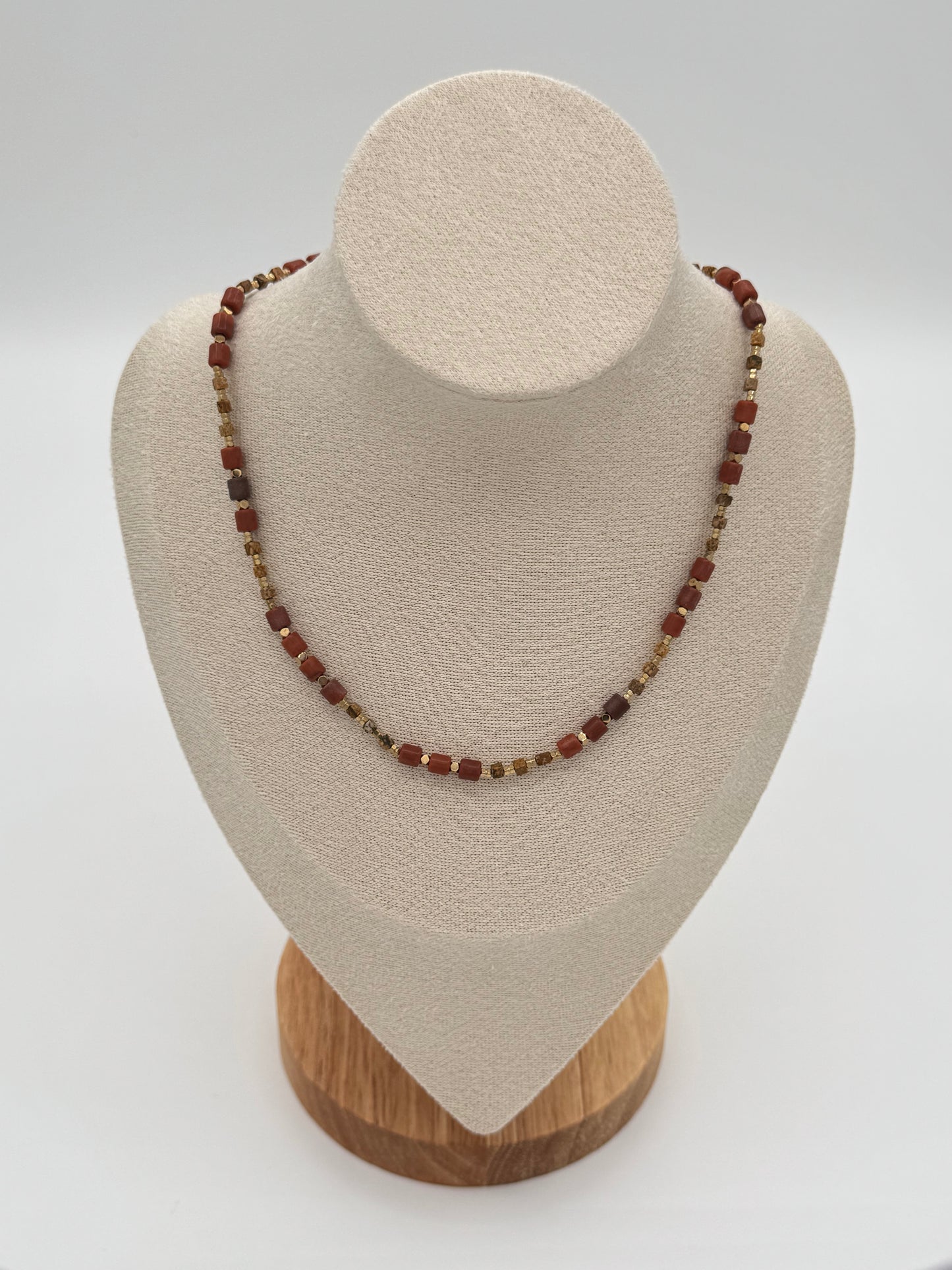 Ethnic style necklace