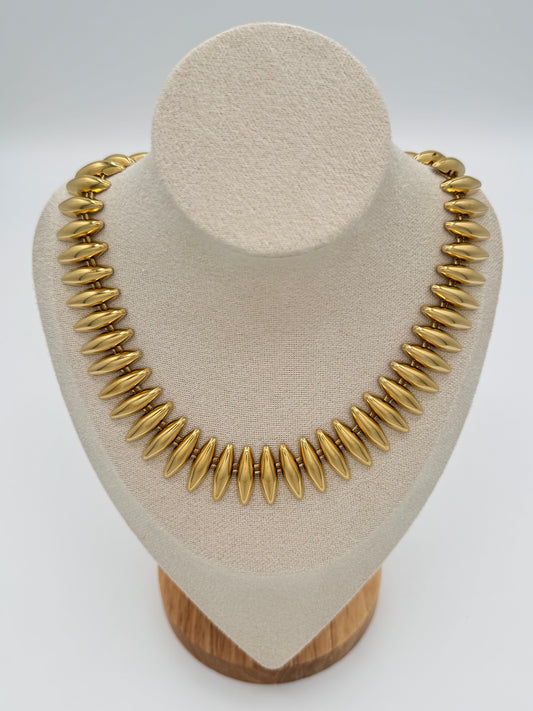 Set necklace